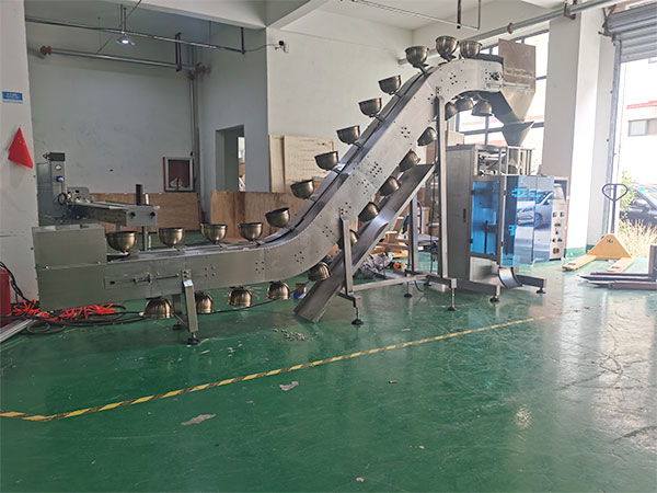 f12frew-1.jpg f12frew-1.jpg